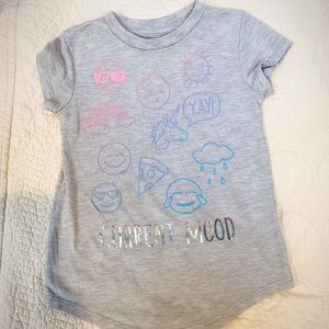 Girls  graphic t-shirt